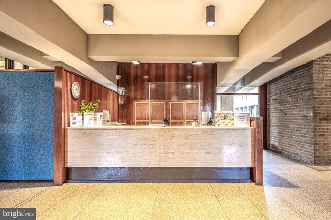 Building Photo - 429 N St SW