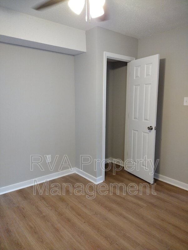 Building Photo - 3902 Birdbrook Dr