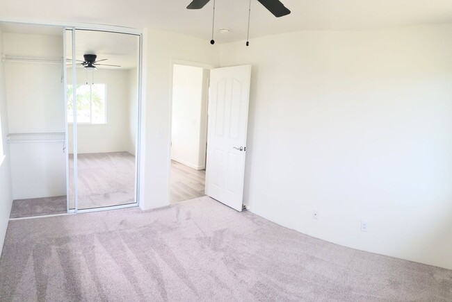 Building Photo - Kapolei Single Family Home 3 Bedroom 2 Bat...