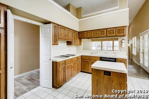 Building Photo - 8826 Lost Woods