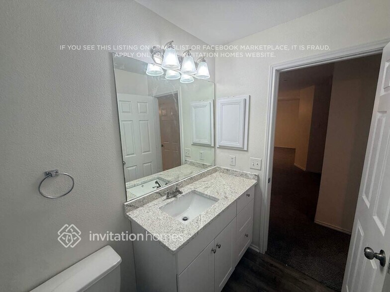 Building Photo - 8754 Sonora Pass