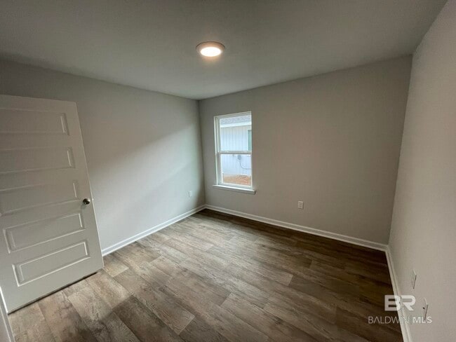 Building Photo - 10378 Ruffian Rte