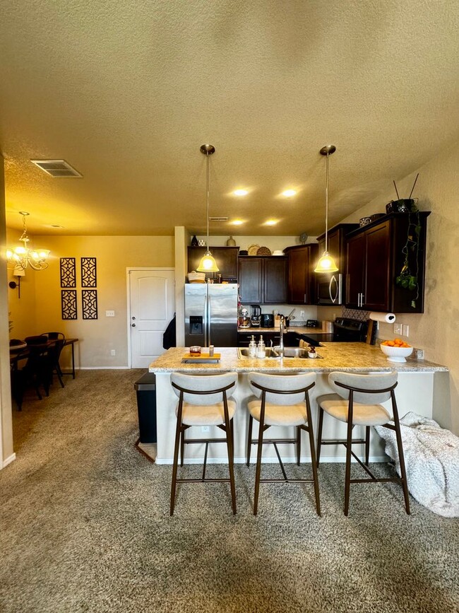 Building Photo - 5337 Prominence Point