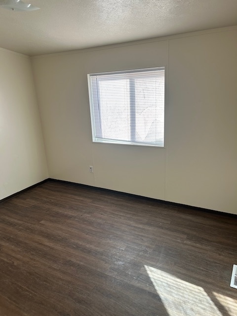Building Photo - 1100 S Harmon Rd