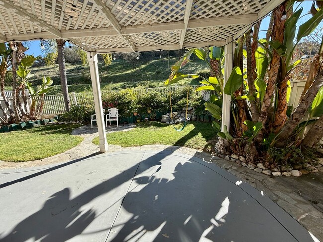 Building Photo - Scripps Ranch 4 Br 3 baths garage yard solar for rent $4990