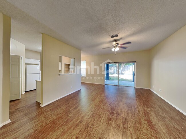 Building Photo - 503 Greg St