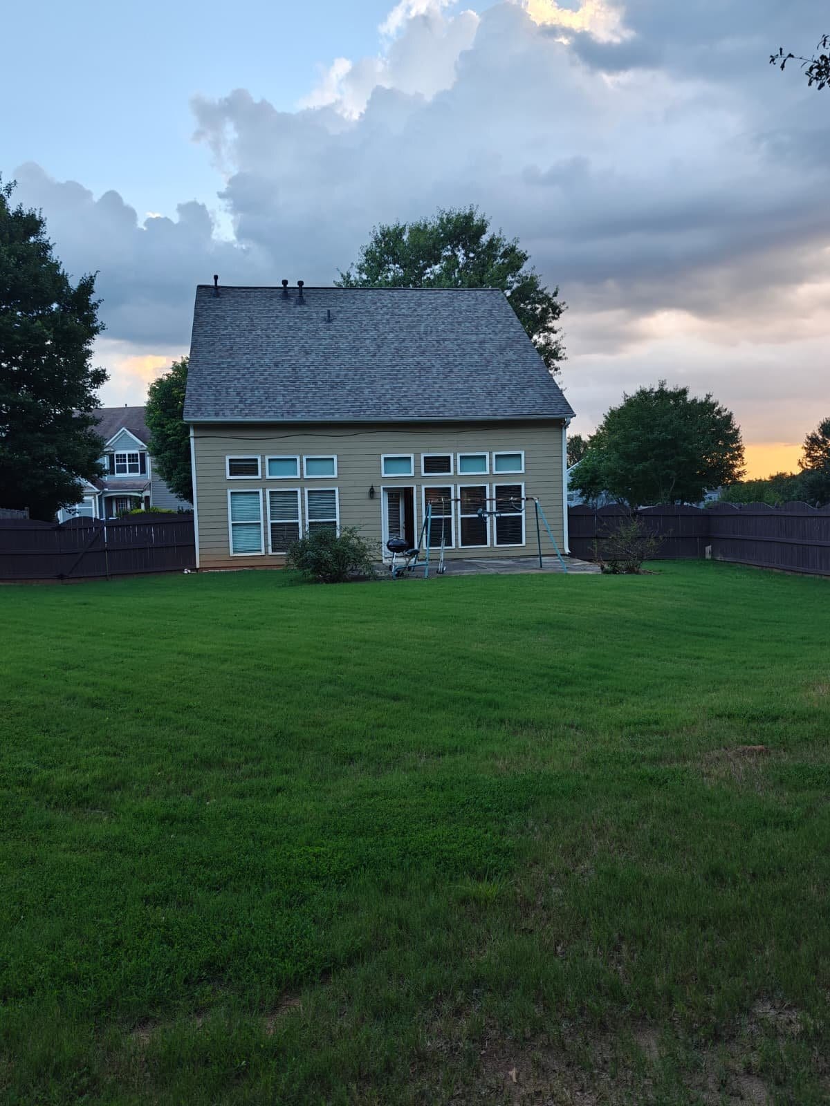 Building Photo - 4755 Stonehaven View