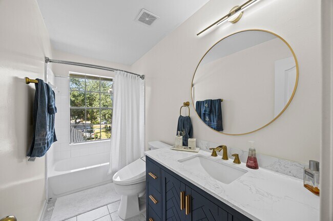 Building Photo - 3202 Enclave Trail