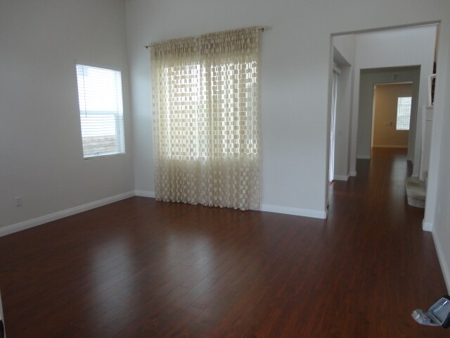 Building Photo - LILA2