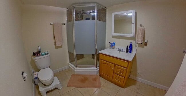 Building Photo - 3D Tour Available + 2-Bonus Rooms + Granite Countertops- Available June 4th!