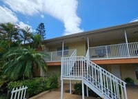 Building Photo - 117 N Evergreen Ave
