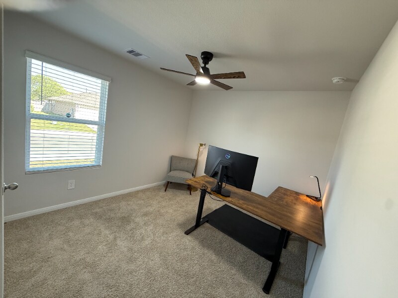 Building Photo - 300 Belmont Pl