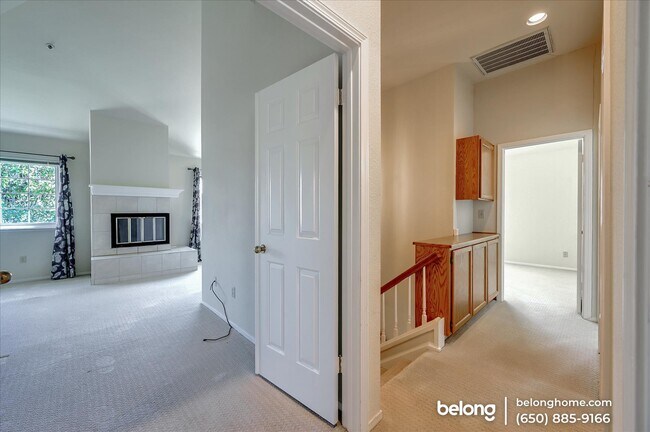 Building Photo - 511 Saint Thomas Ln