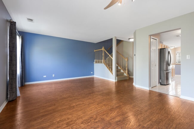 Building Photo - 1483 Ashbury Ln W