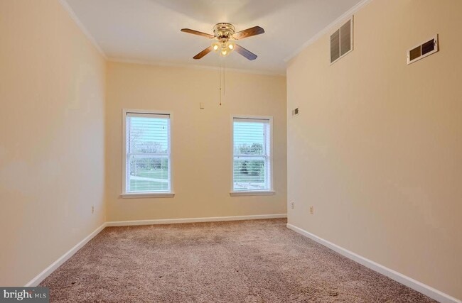 Building Photo - 2343 Eastern Ave