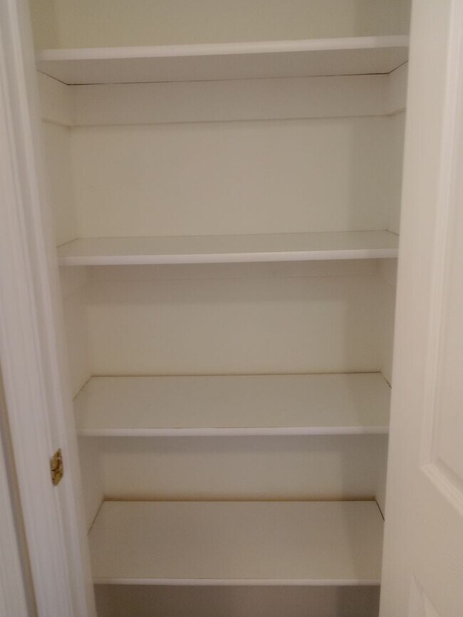 Building Photo - 3500-3502 Delmar Ct.