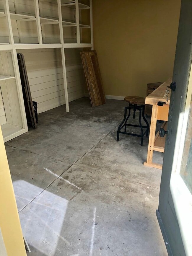 Building Photo - BEAUTIFUL, HISTORIC HOME IN THE HEART OF D...