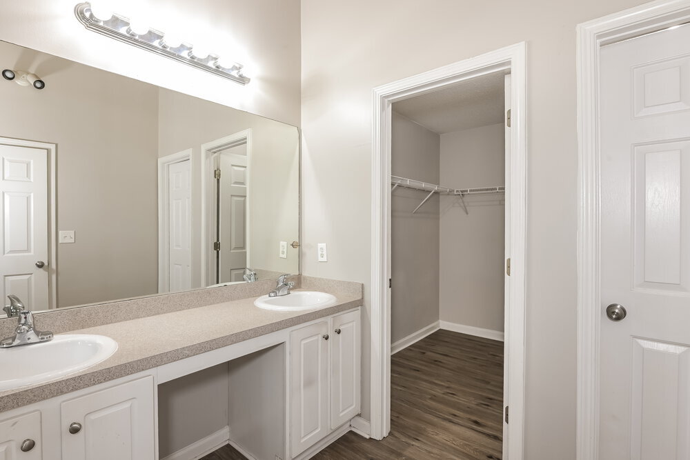 Building Photo - 85 Pompas Ct