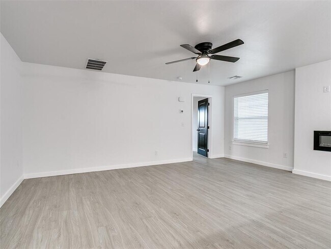 Building Photo - 13013 NW 3rd St