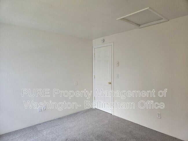 Building Photo - 1720 Texas St