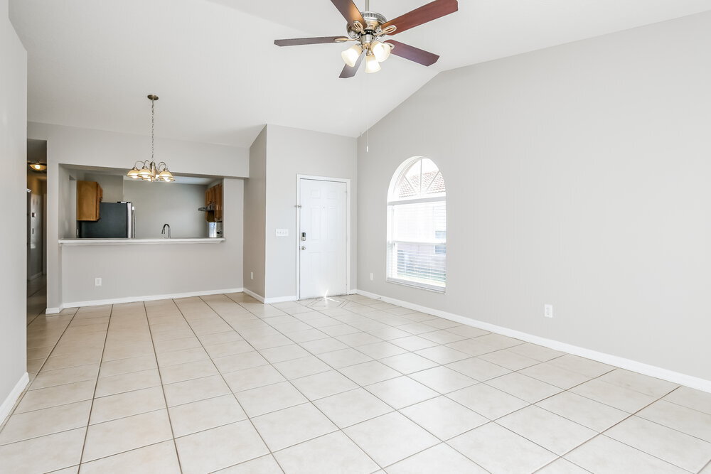 Building Photo - 2294 Santa Lucia St