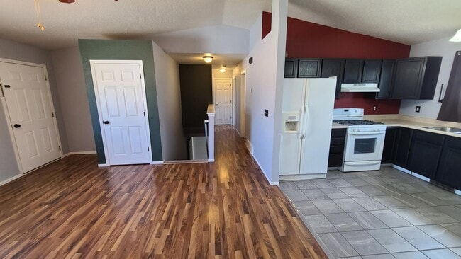 Building Photo - 3401 Wesson Rd