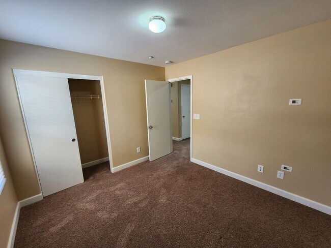 Building Photo - Desirable 3 Bedroom Home at Inspirada Community