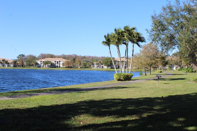 Building Photo - 5065 Wiles Rd