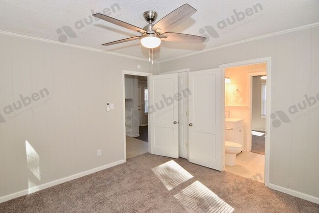 Building Photo - 2 Bedroom House For Lease in South Augusta