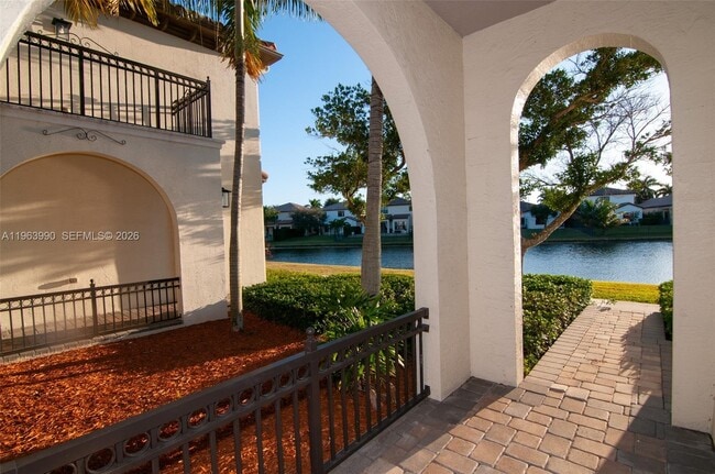 Building Photo - 4357 Cascada Cir