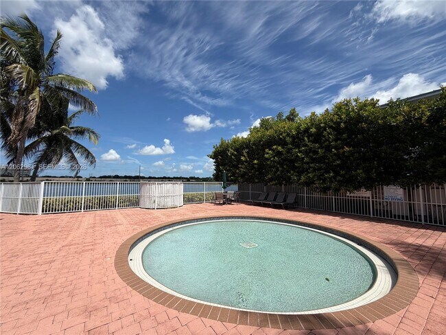 Building Photo - 4094 SW 159th Ave