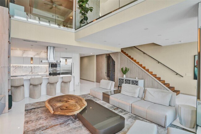 Building Photo - 1100 Biscayne Blvd