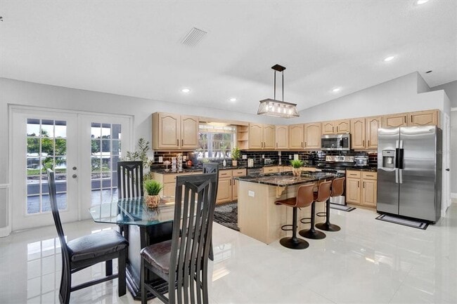 Building Photo - 216 N Griffin Dr