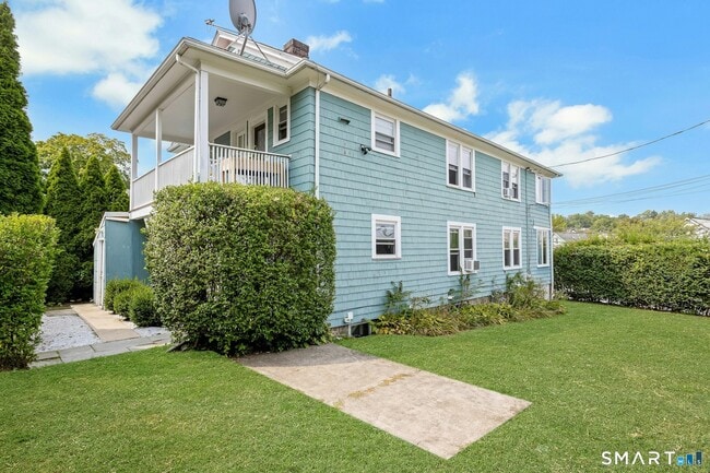 Building Photo - 137 Rock Spring Rd