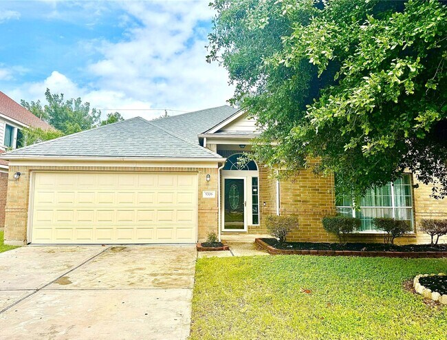 Primary Photo - 5706 Painted Trail Dr