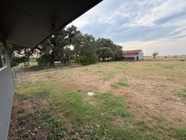Building Photo - 850 Co Rd 218