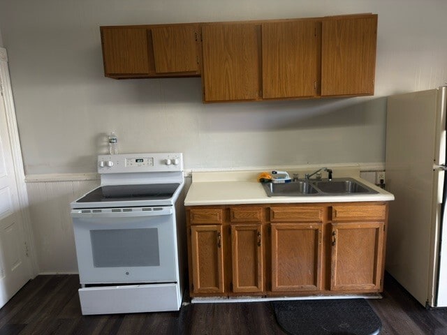 Building Photo - 25 S Locust St