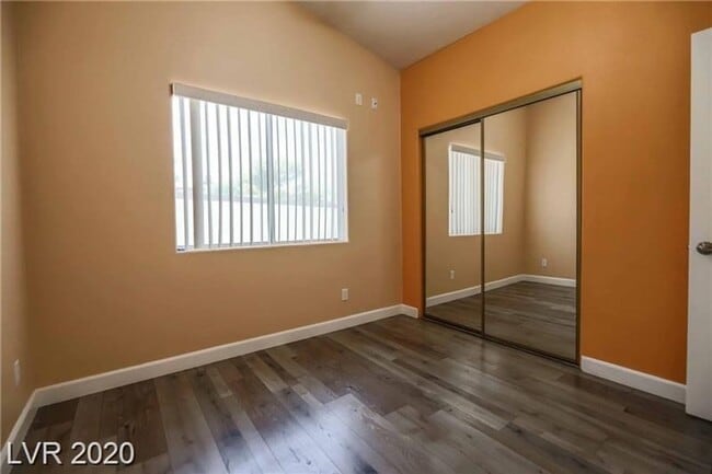 Building Photo - Charming Spring Valley Retreat with Oversized Lot & Casita!