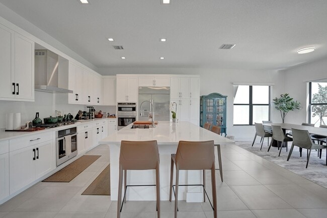 Building Photo - 9140 Silver Marsh Ln