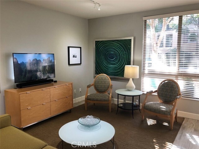 Building Photo - 13044 Pacific Promenade