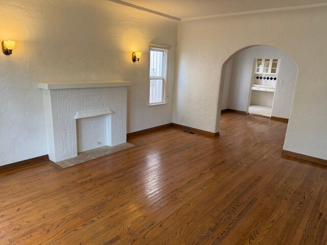 Building Photo - 454 N Ogden Dr