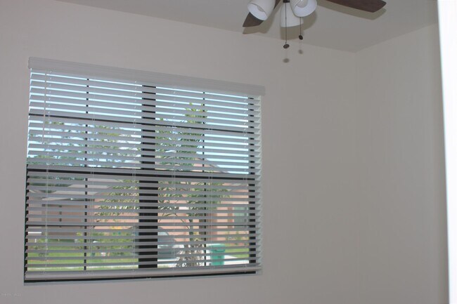 Building Photo - 4437 Magenta Isles Dr