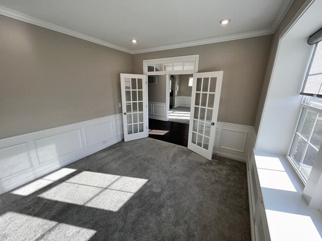 Building Photo - Home For Lease