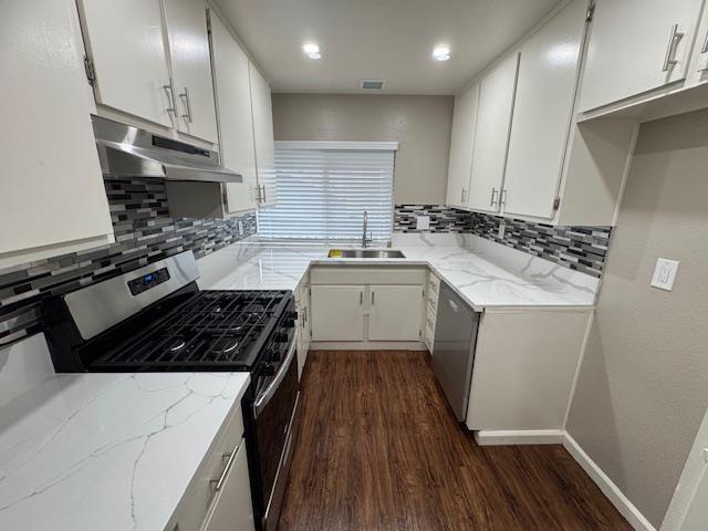 Interior Photo - Sunset Bay I Apartments