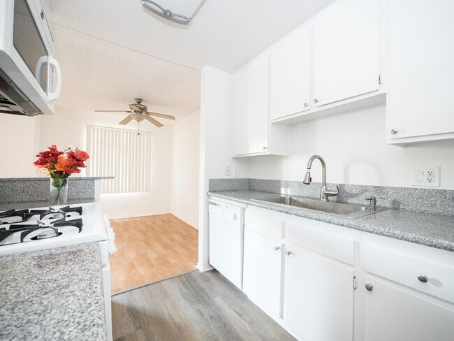 Building Photo - Harmony Village