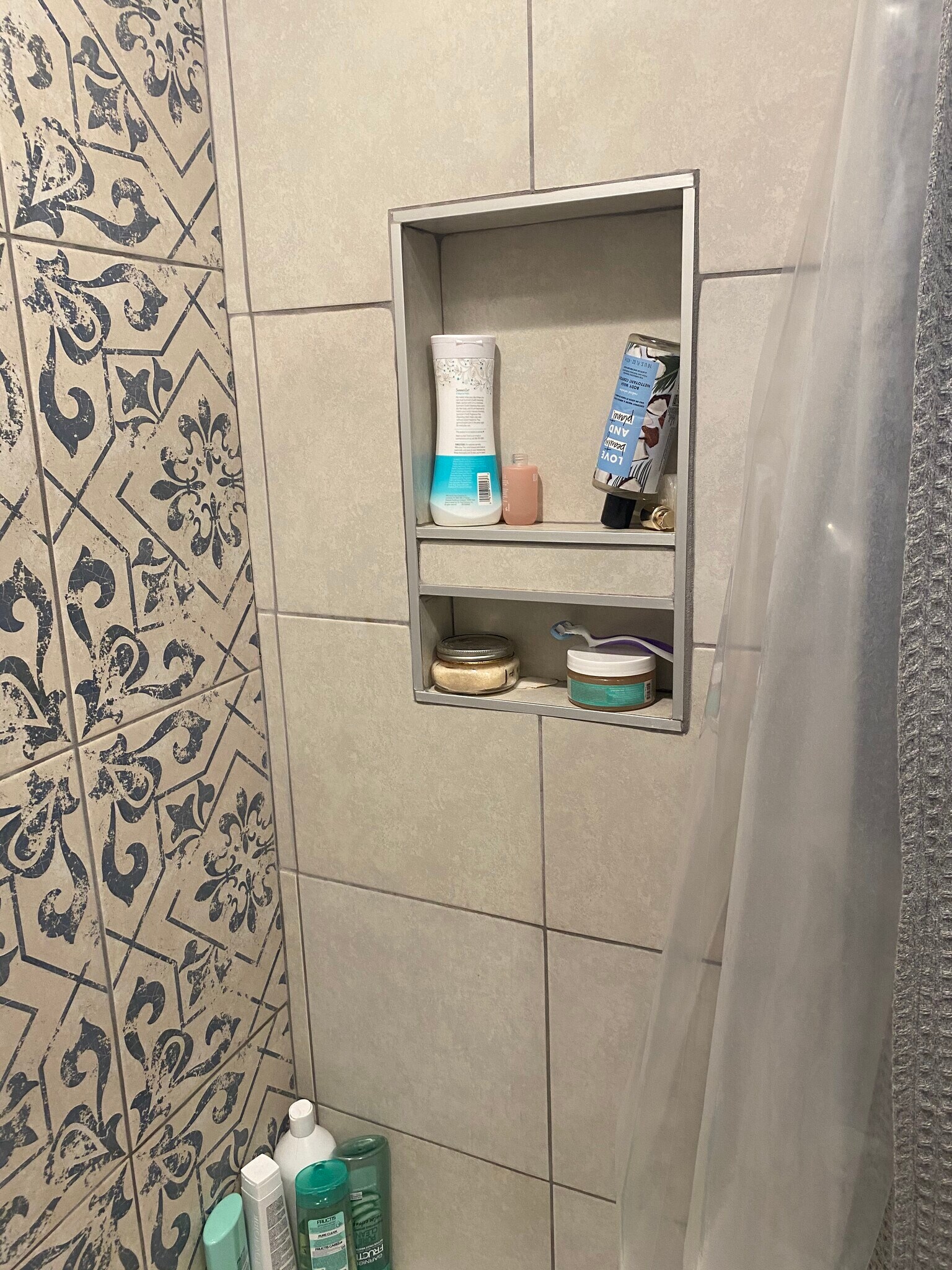 Bathroom Shower Tub Combination - 13 Eaves Mill Rd