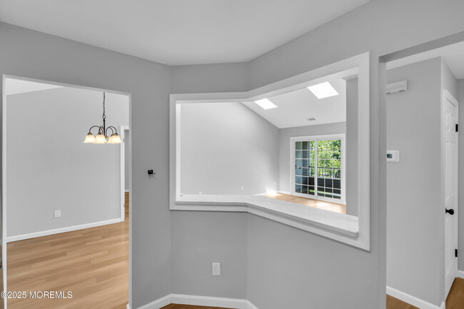 Building Photo - 2212 Candlelight Ct