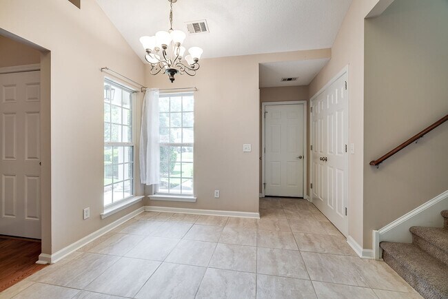 Breakfast nook - 868 Young Way