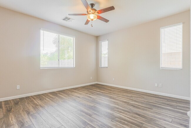 Building Photo - 3683 E Stampede Dr