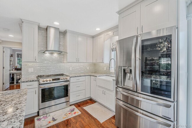 Building Photo - 8 Paynes Ln
